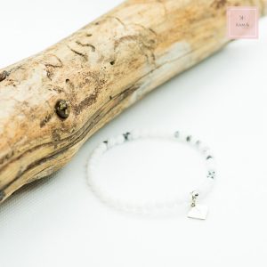 bracelets en perles naturelles de jade blanche, kam & Léon